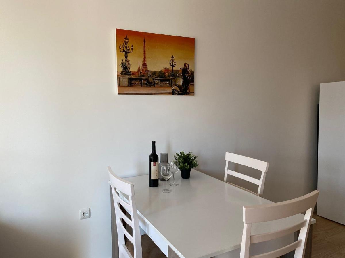 Brand New Apartment With Outdoor Swimming Pool Varna Esterno foto