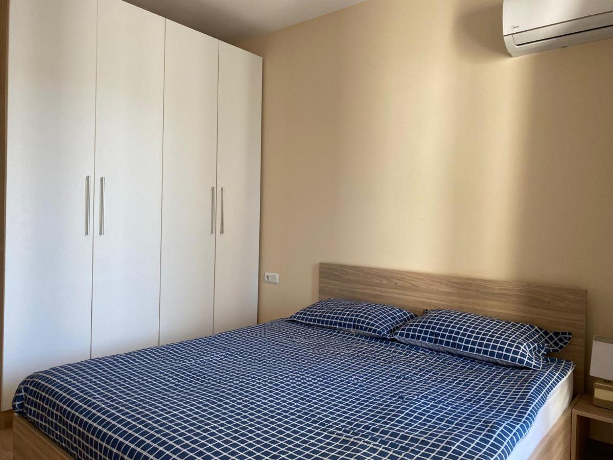 Brand New Apartment With Outdoor Swimming Pool Varna Esterno foto