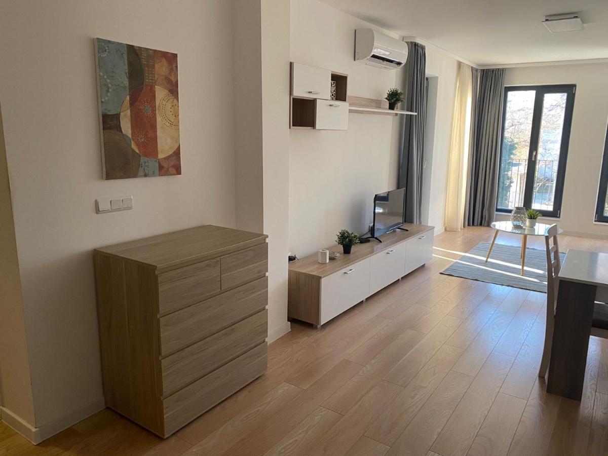 Brand New Apartment With Outdoor Swimming Pool Varna Esterno foto
