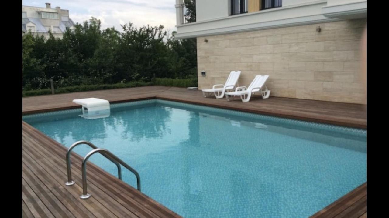 Brand New Apartment With Outdoor Swimming Pool Varna Esterno foto